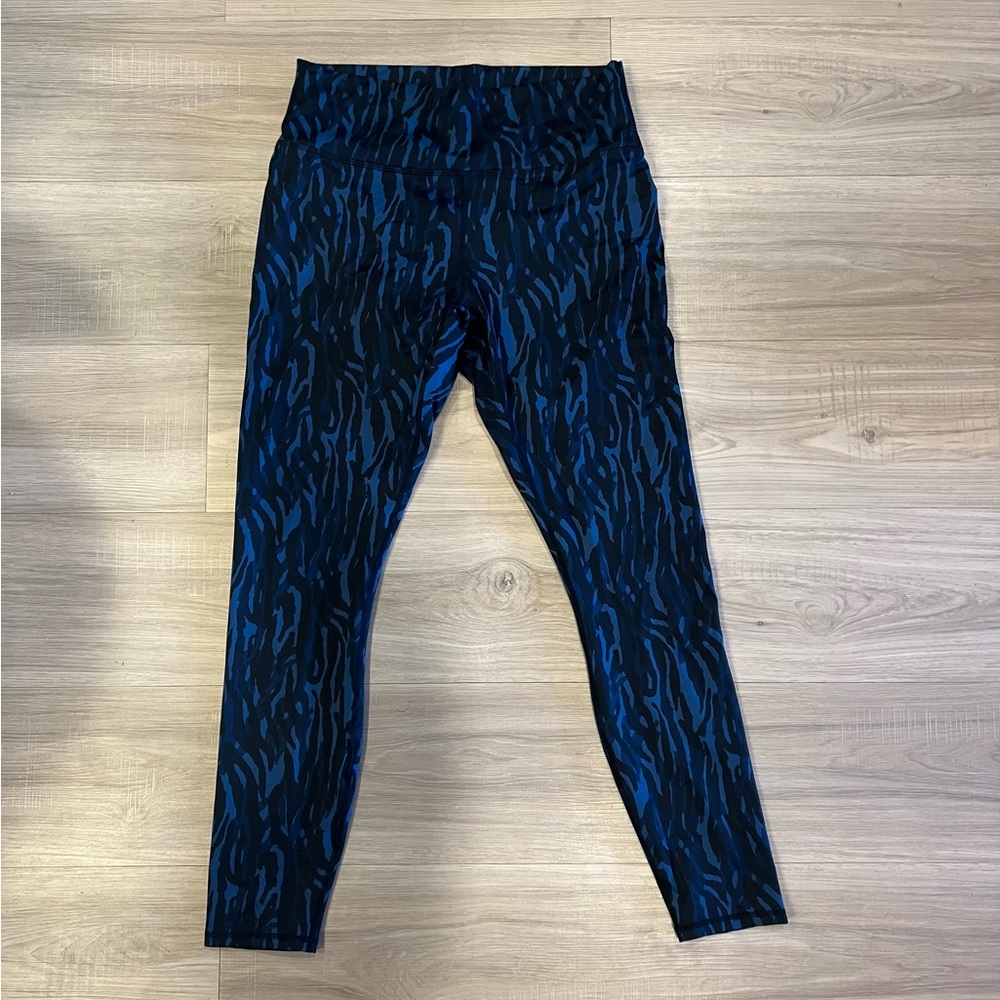 Guru Active Zebra leggings size large